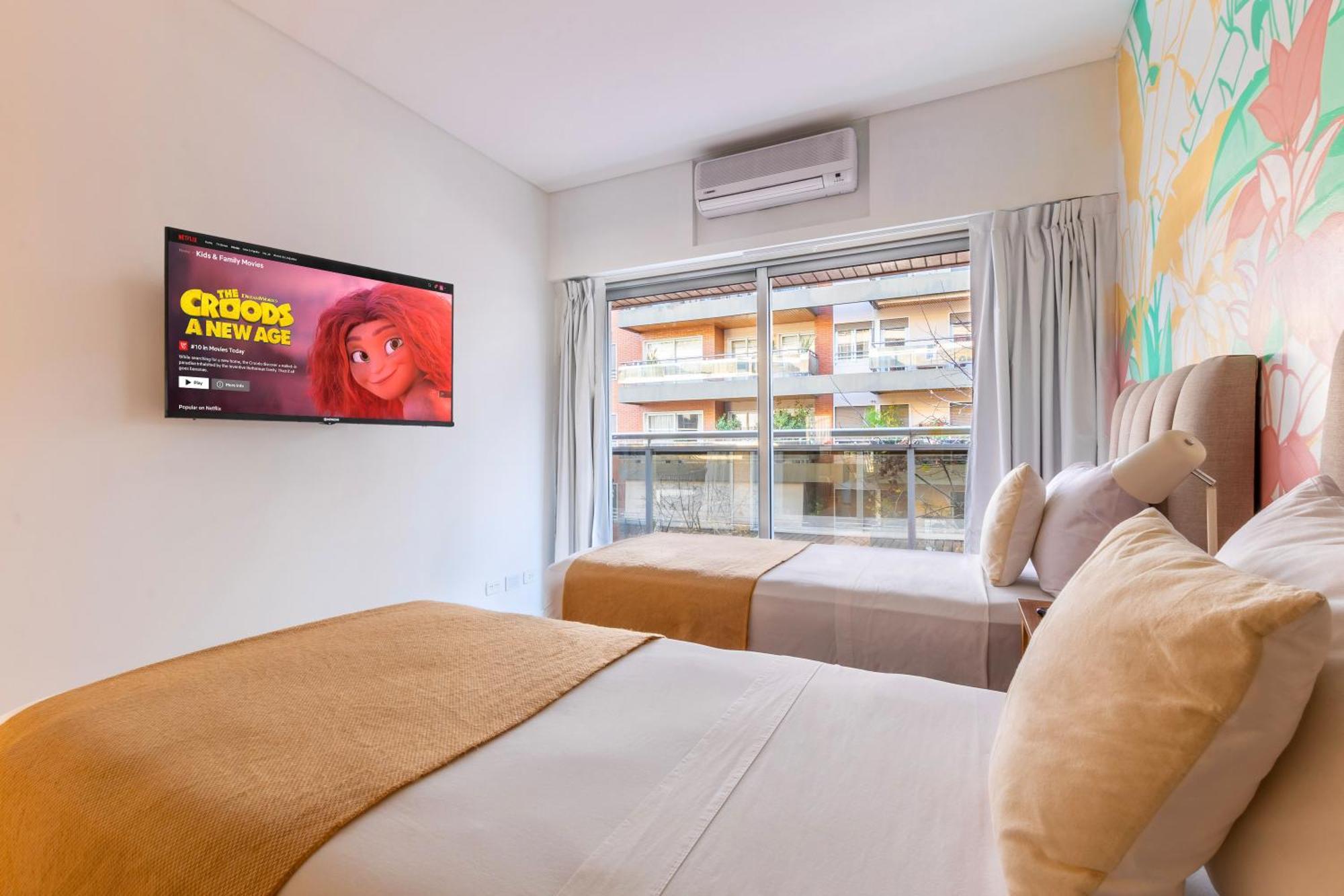 Family Apartment With Puente De La Mujer View In Puerto Madero Buenos Aires Exterior photo